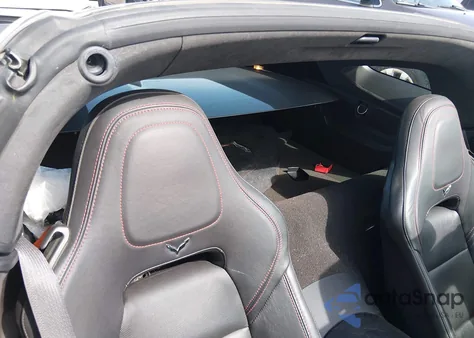 2016 Chevrolet Corvette Stingray Z51 из США, поврежденный, VIN 1G1YM2D73G5111075